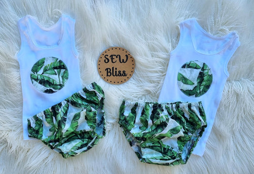 Leaf theme nappy cover set